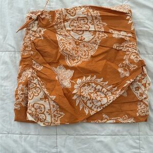 Zara Yellow printed skirt